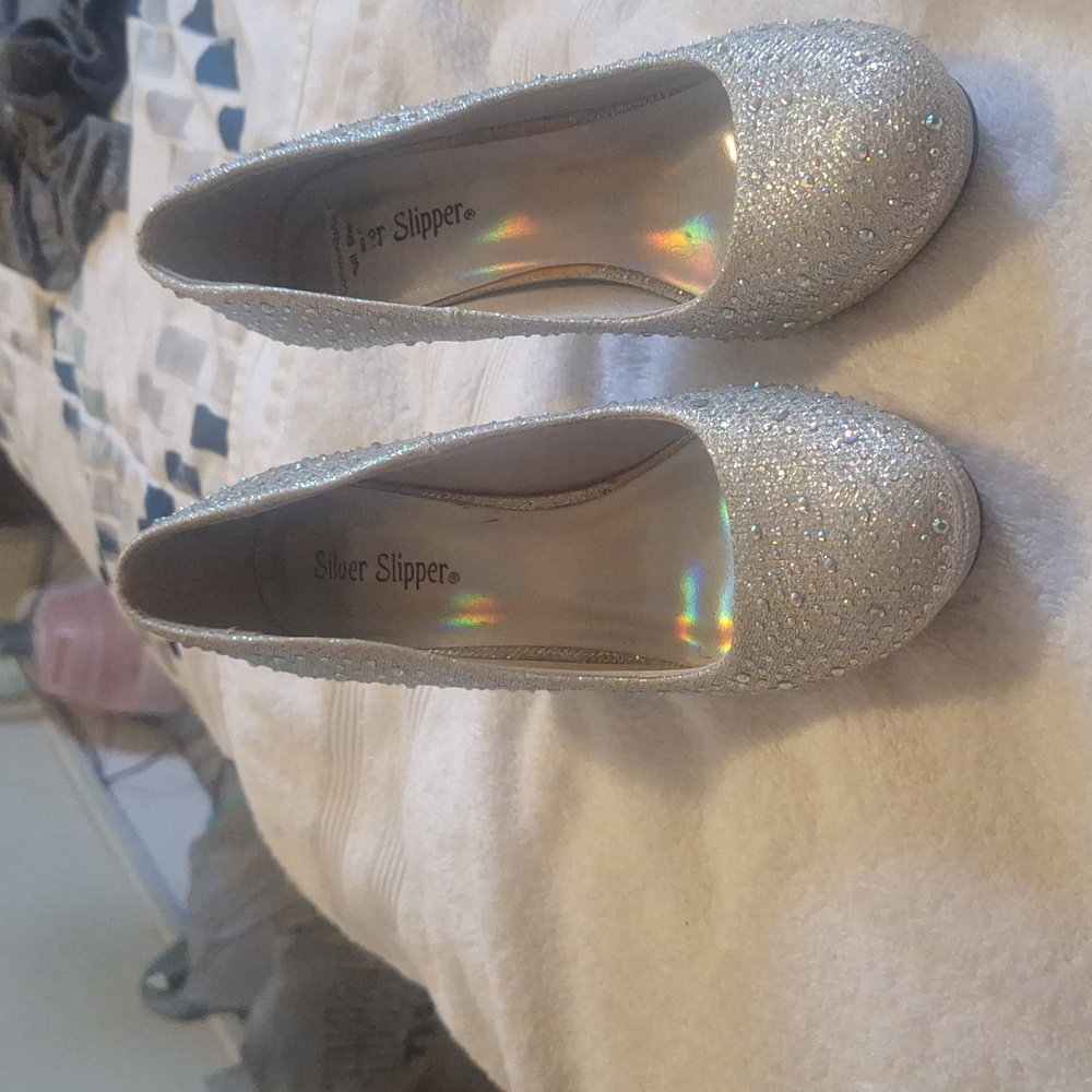 Elegant Silver Glitter Women's Heels